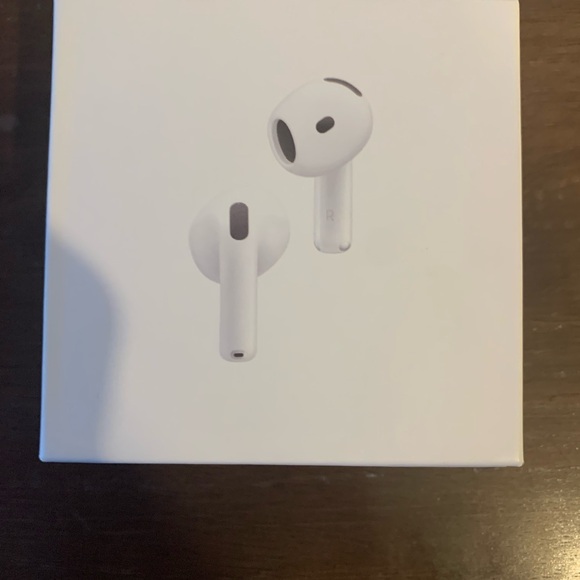 AirPods 4